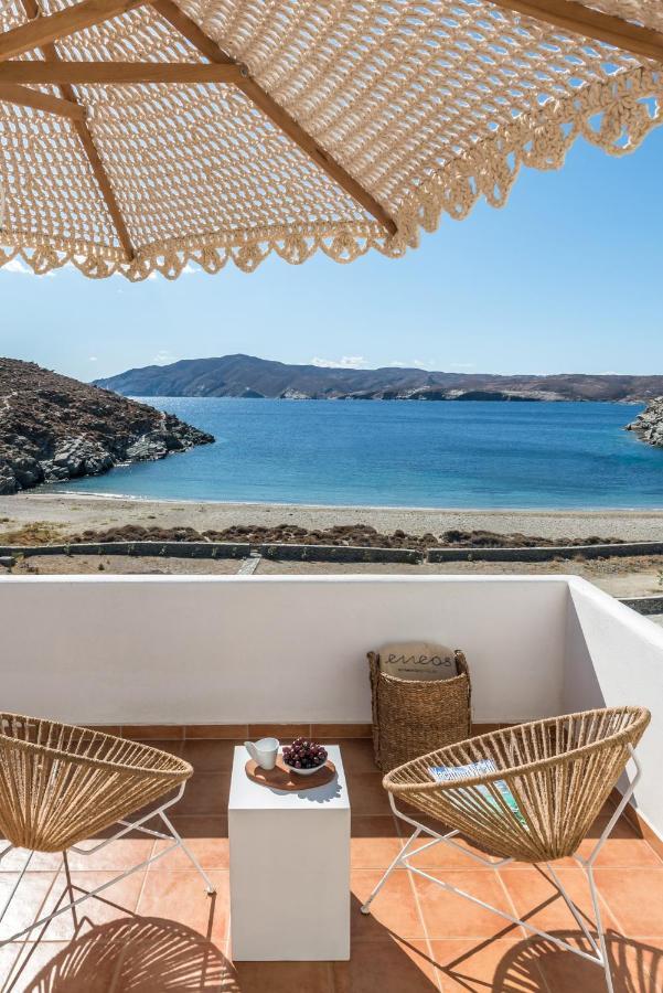 Eneos Kythnos Beach Villas-Executive And Premium Villas Экстерьер фото
